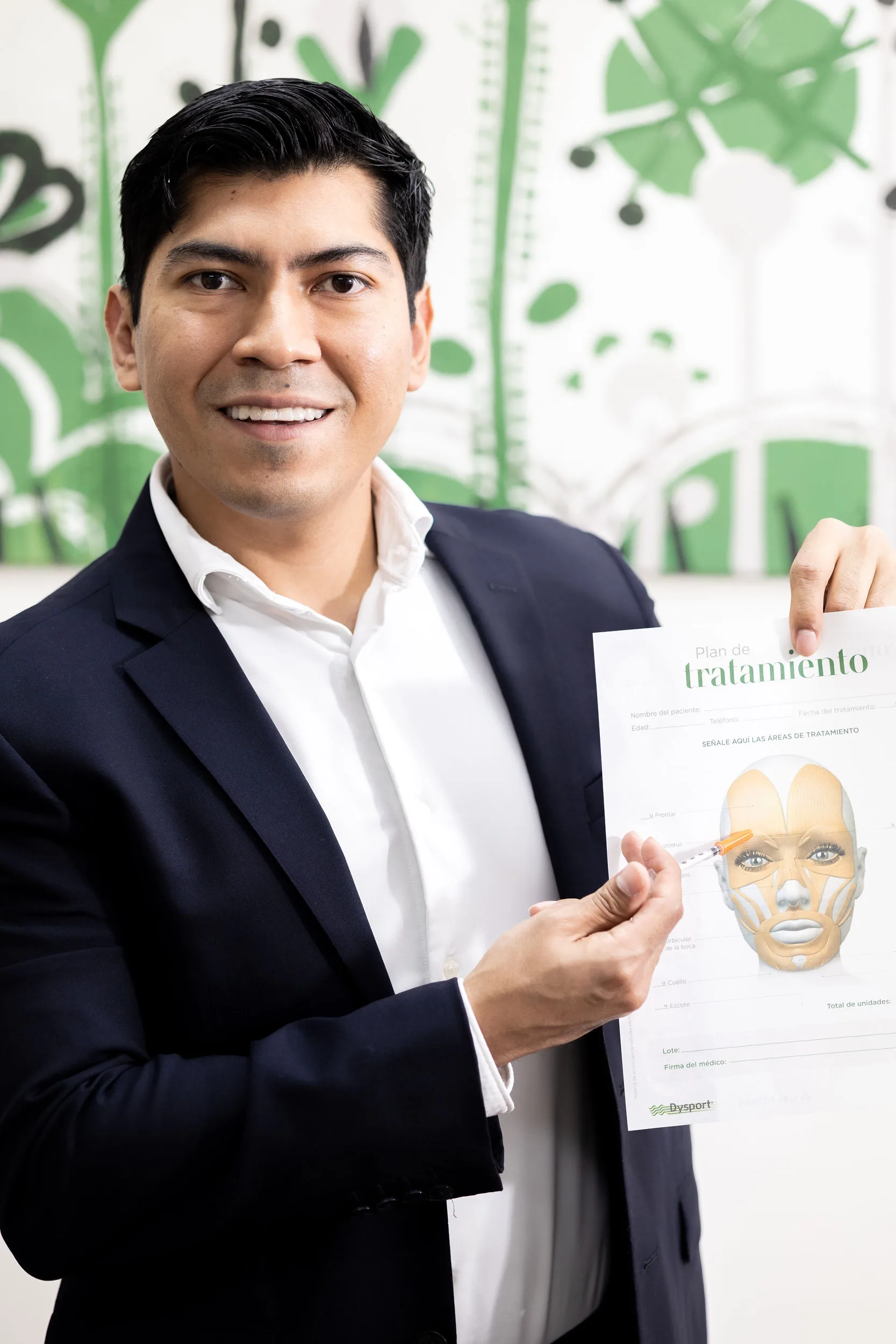 precio-aumento-de-mama-cirujano-plastico-estetico-y-reconstructivo-en-cdmx.webp
